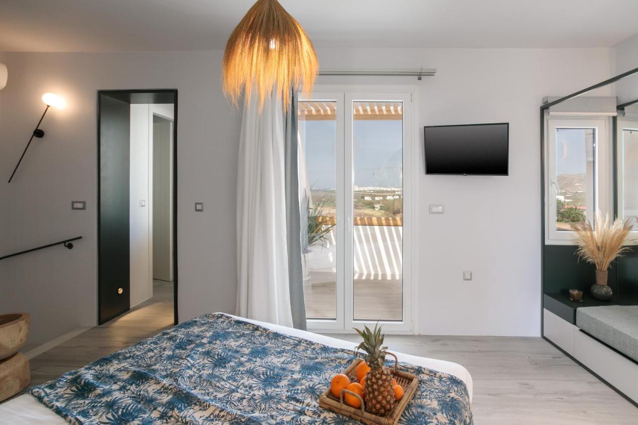 Sunday Luxury Suites Agia Anna  Eksteriør billede